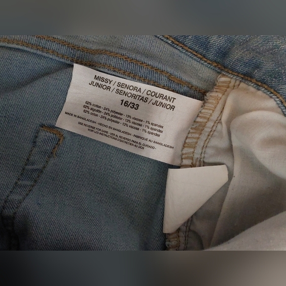 Frayed Raw Hem Light Wash High Rise Straight Denim Jeans Size 16 Flat Front Chic - Picture 5 of 10